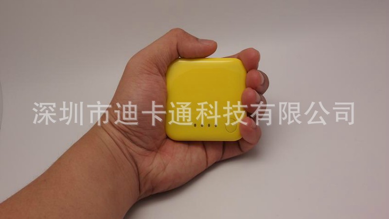 新款移動電源